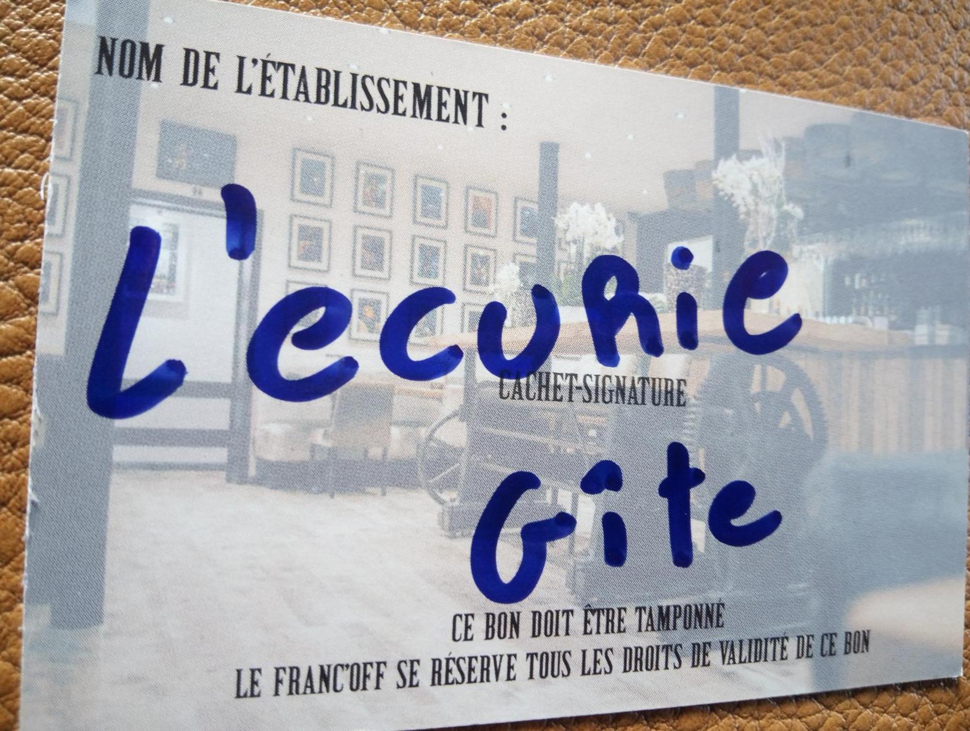 L'écurie gîte Spa Exterior foto